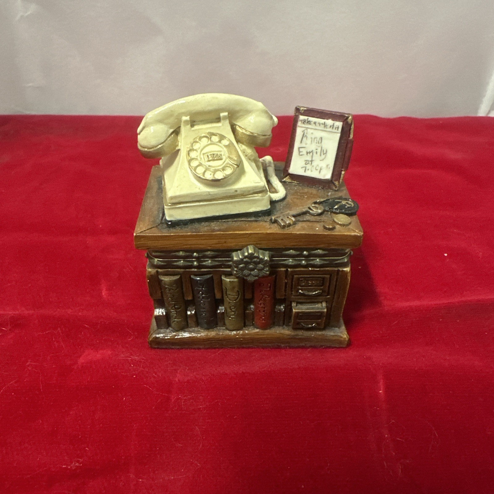 PHB Porcelain Hinged Trinket Box Messages Of Love Midwest Of Cannon Falls
