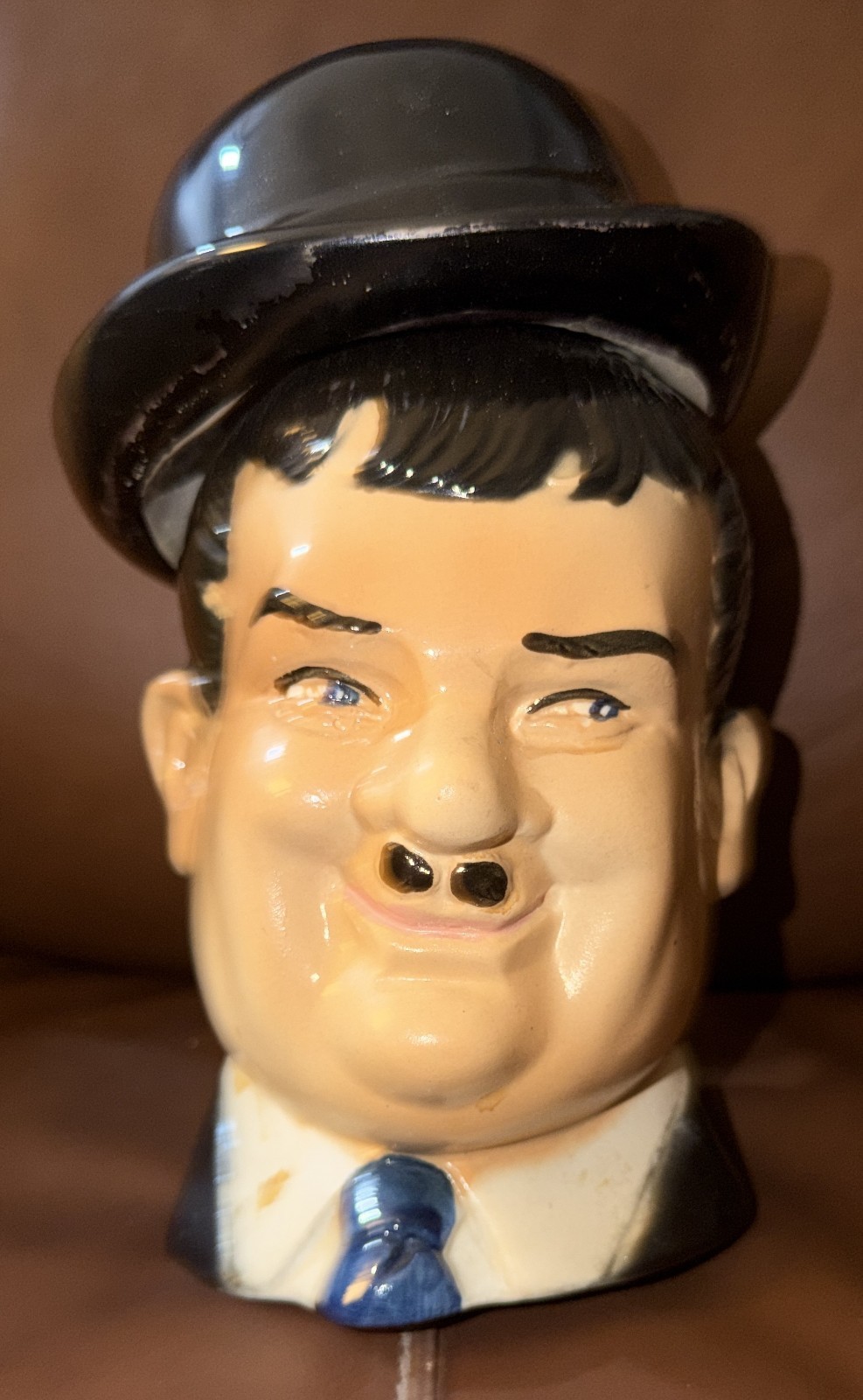 VINTAGE 1976 EZRA BROOKS OLIVER HARDY HERITAGE CHINA DECANTER