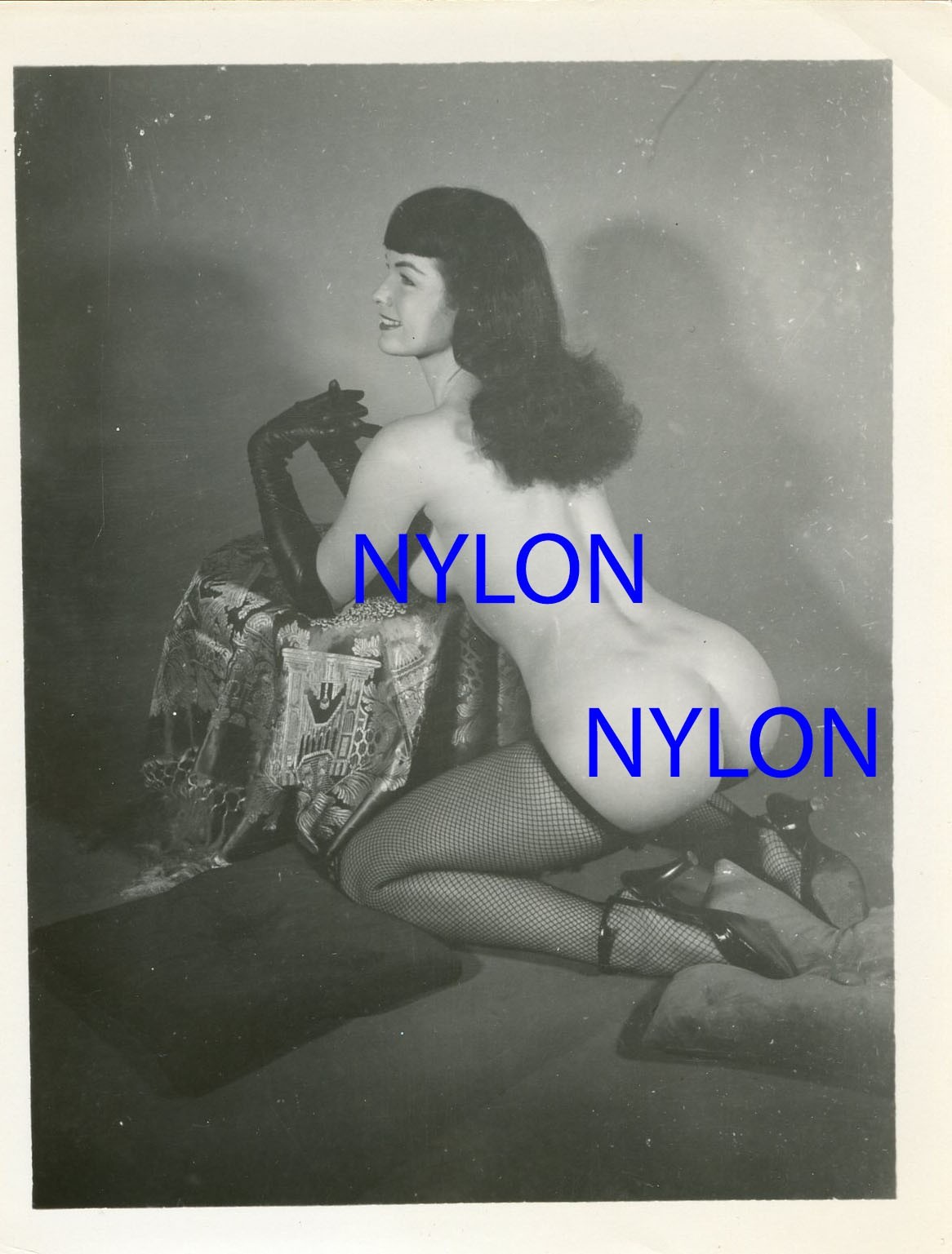 RARE BETTIE PAGE VINTAGE 1950's 5 x 4 PHOTOGRAPH BY SAM MENNING RARE BETTIE PAGE VINTAGE 1950's 5 x 4 PHOTOGRAPH BY SAM MENNING