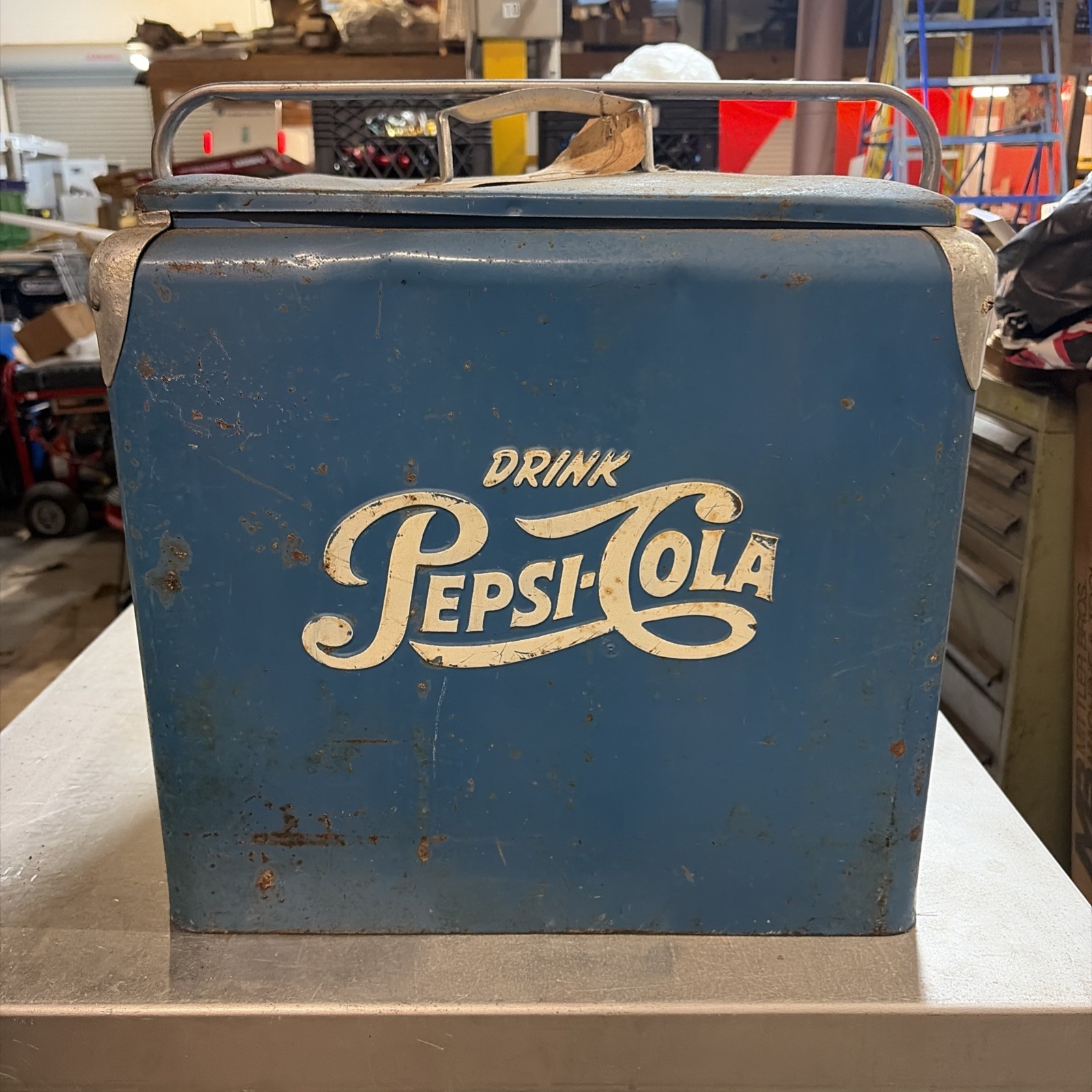 Vtg 1950s Pepsi Cola Blue Metal Picnic Cooler Ice Chest Gas Oil Sign Advertising