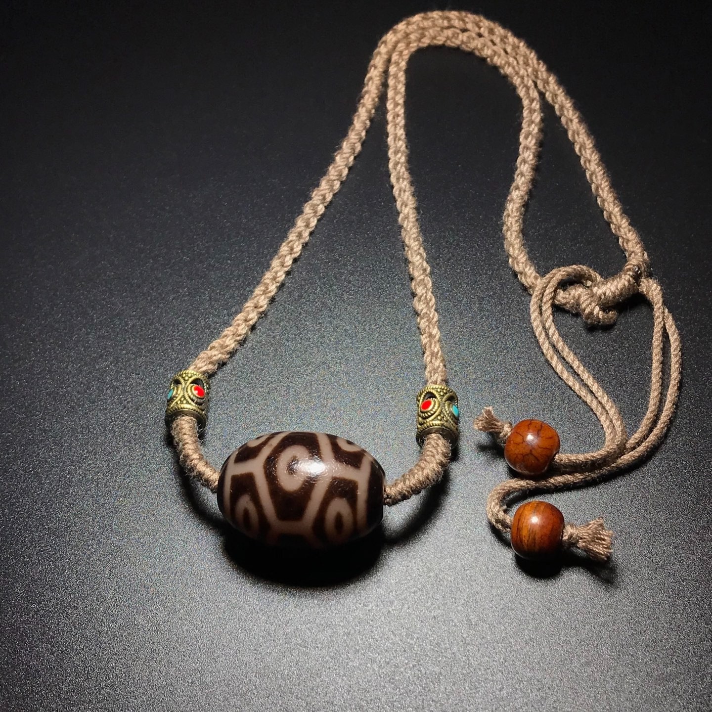 Vintage Tibetan Old Agate Dzi Bead Longevity 9 Eyes Amulet Necklace 20×28mm Vintage Tibetan Old Agate Dzi Bead Longevity 9 Eyes Amulet Necklace 20×28mm