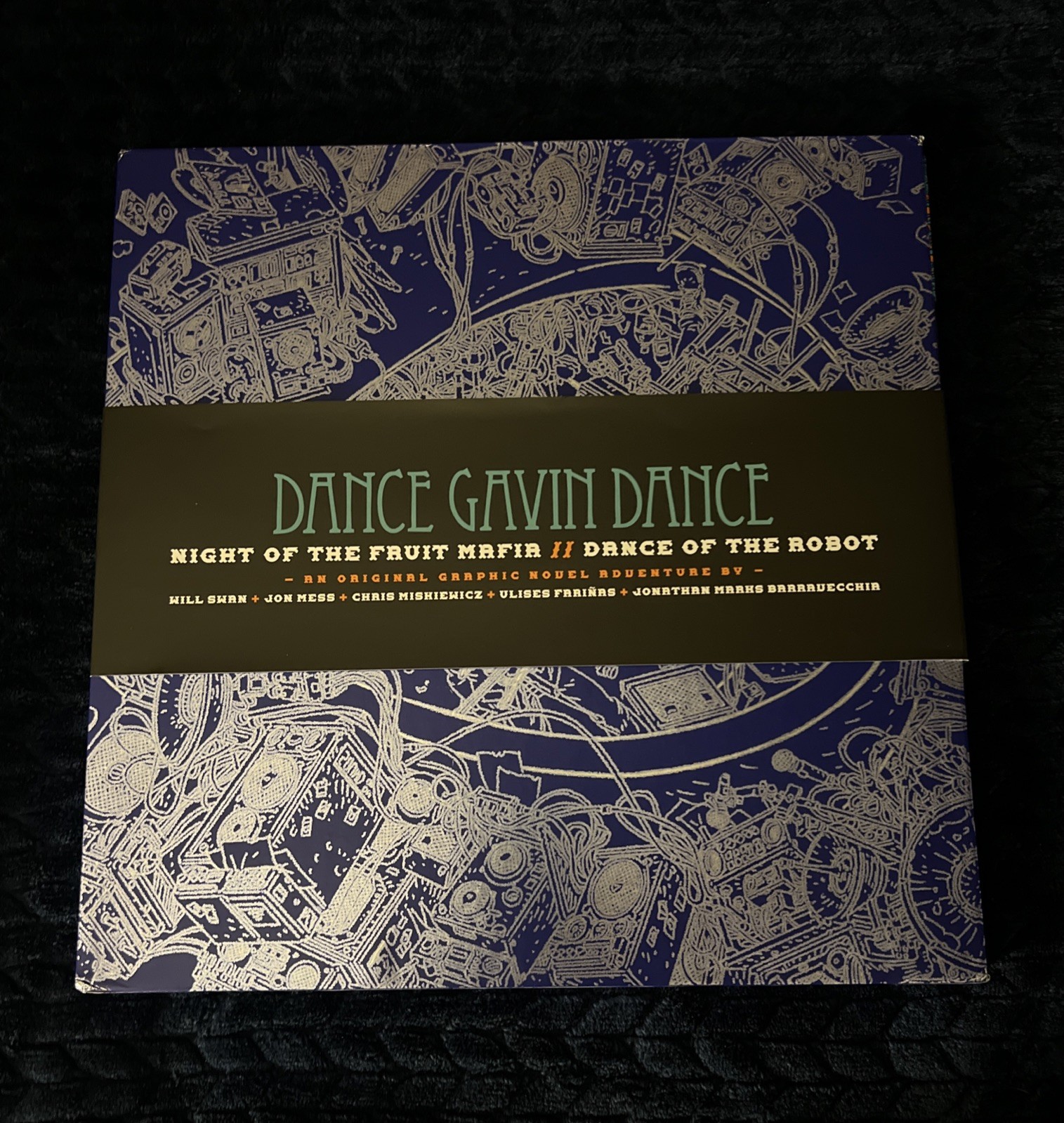 Jasminne Saravi Dance Gavin Dance: Night of the Fruit Mafia // Dance  (Hardback)