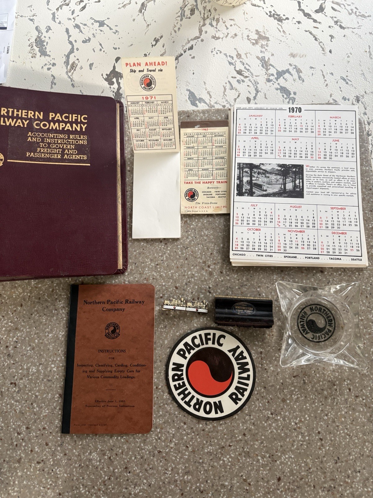 Vintage Lot Of Northern Pacific Railway Memorabilia Calendars,ash Tray,lappel Vintage Lot Of Northern Pacific Railway Memorabilia Calendars,ash Tray,lappel
