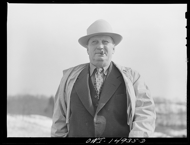 Pennsylvania 1942 Charlie Boatman War Emergency Oil Pipeline Inspector Pennsylvania 1942 Charlie Boatman War Emergency Oil Pipeline Inspector