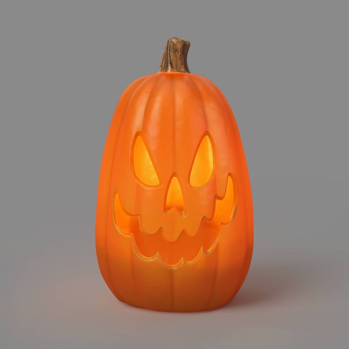 16" Lit Pumpkin with 6 Teeth and Timer Decorative Prop 16" Lit Pumpkin with 6 Teeth and Timer Decorative Prop