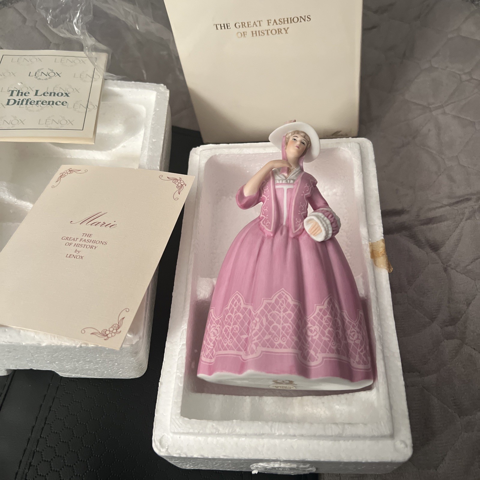 Lenox Great Fashions of History Figurine "Marie"  Queen Anne Period  6" tall