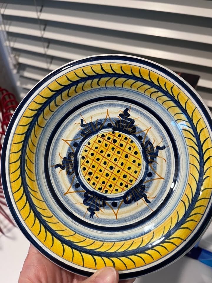 Vintage Italian Majolica Hand-Painted Ceramic Plate - Tuscan Yellow & Blue Art P Vintage Italian Majolica Hand-Painted Ceramic Plate - Tuscan Yellow & Blue Art P