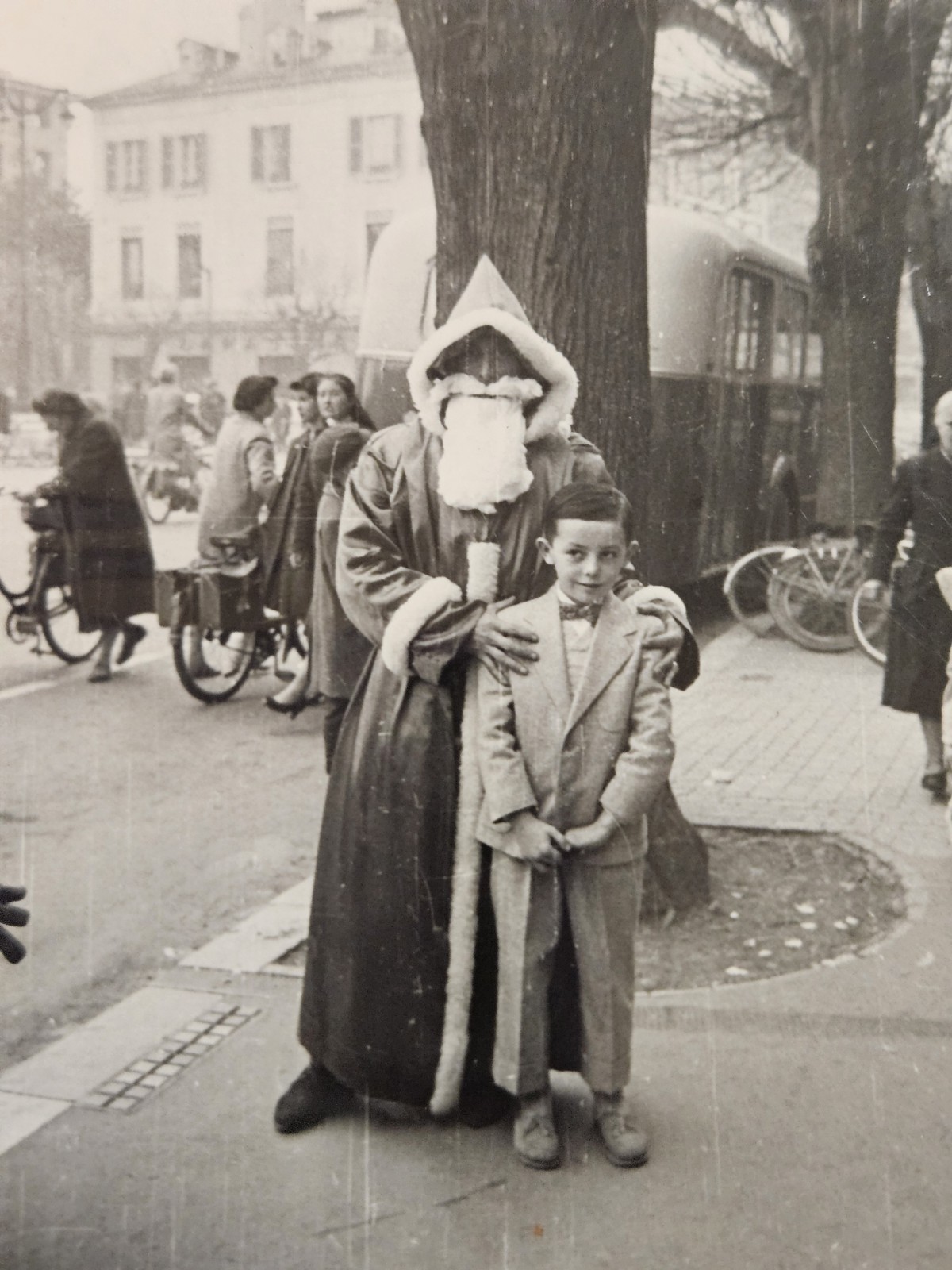 Vintage 1950s Pere Noel Santa Child European Street Snapshot Photo 3.5x5 Vintage 1950s Pere Noel Santa Child European Street Snapshot Photo 3.5x5