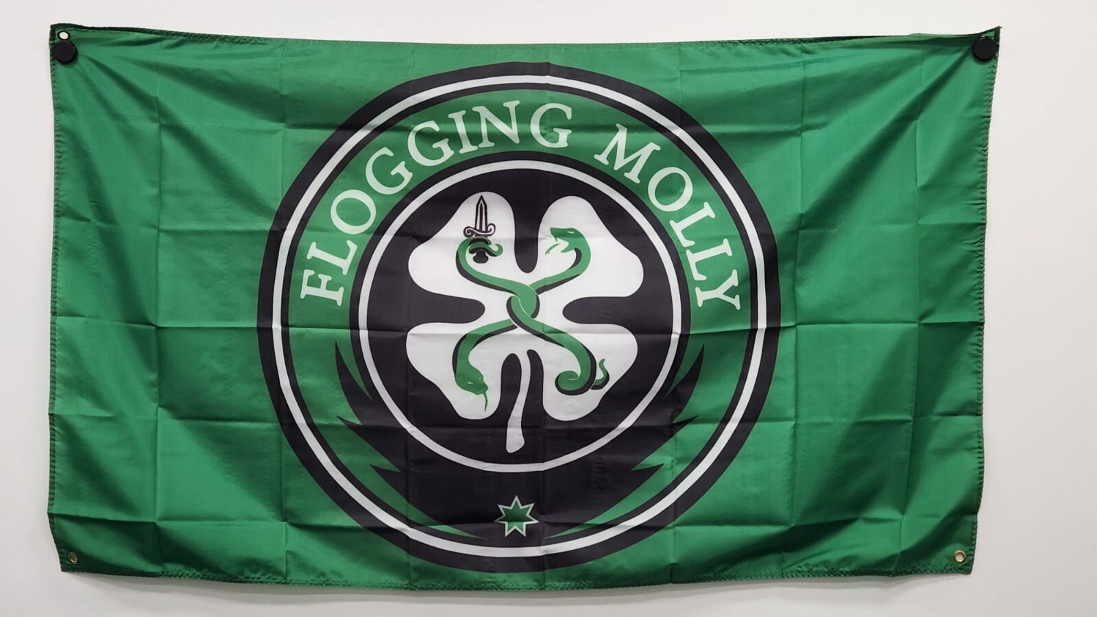 Quality FLOGGING MOLLY Flag 150 x 90cm Banner for the Man Cave Shed logo Band Quality FLOGGING MOLLY Flag 150 x 90cm Banner for the Man Cave Shed logo Band