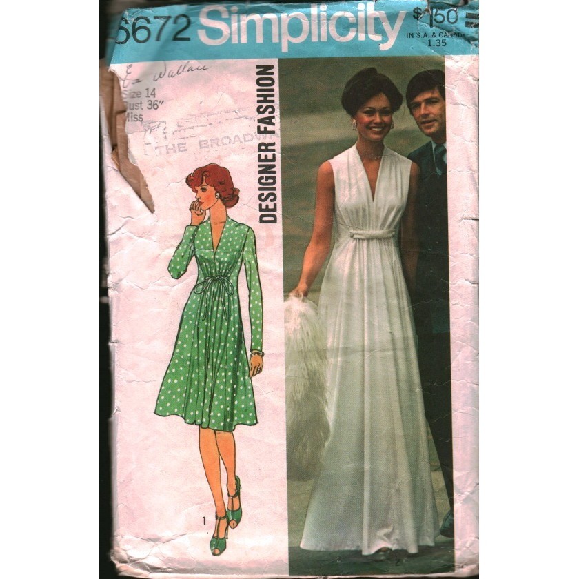 Vintage 1974 Simplicity 6672 Sewing Pattern Misses Dress V-Neck Maxi Size 14 Vintage 1974 Simplicity 6672 Sewing Pattern Misses Dress V-Neck Maxi Size 14