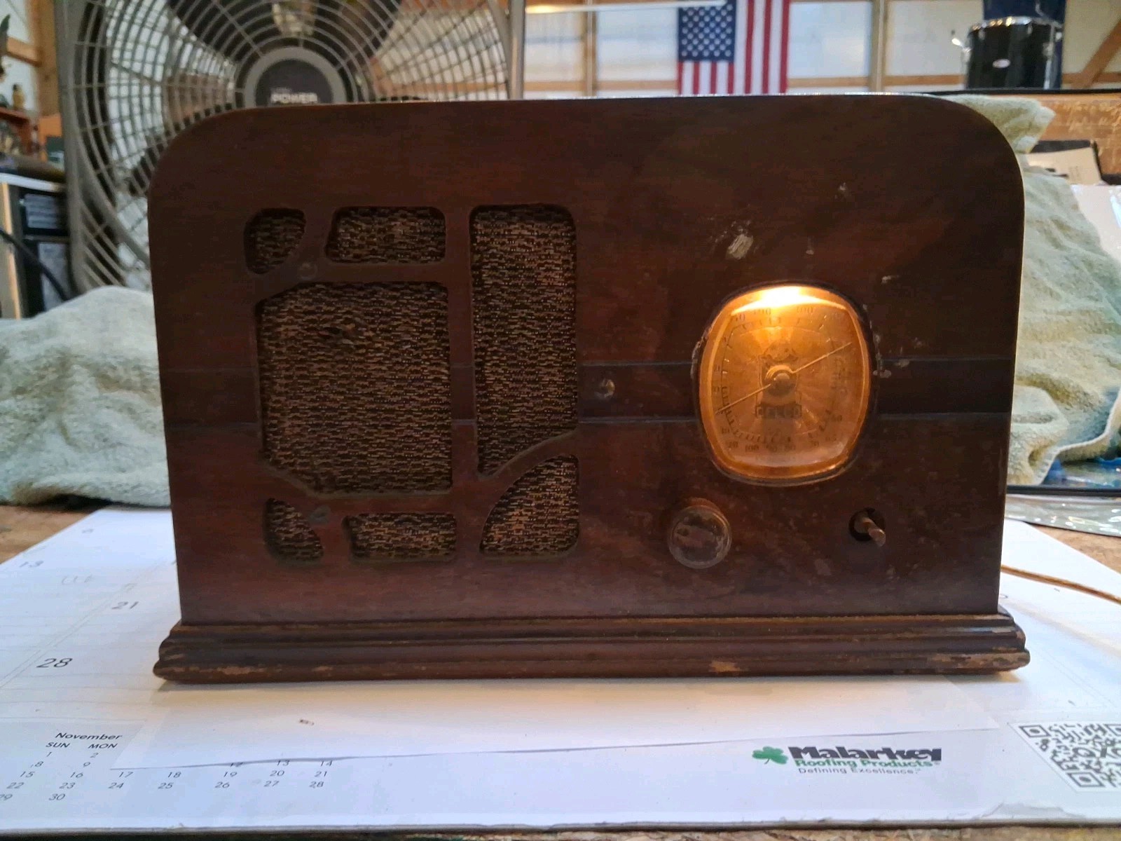 Antique Delco Radio Model R 1125 Super Heterodyne Receiver Powers On