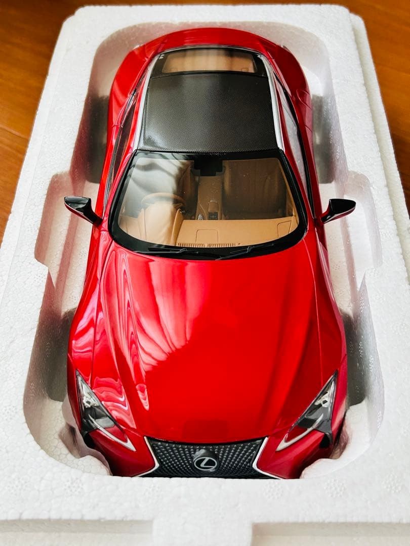 Kyosho Samurai Series Lexus LC500 1/18 Red Limited 400pcs Model Car Kyosho Samurai Series Lexus LC500 1/18 Red Limited 400pcs Model Car
