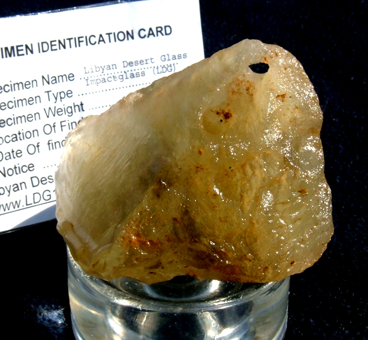 Libyan Desert Glass Meteorite Tektite impact specimen( 820 crt) Natural Hole Libyan Desert Glass Meteorite Tektite impact specimen( 820 crt) Natural Hole