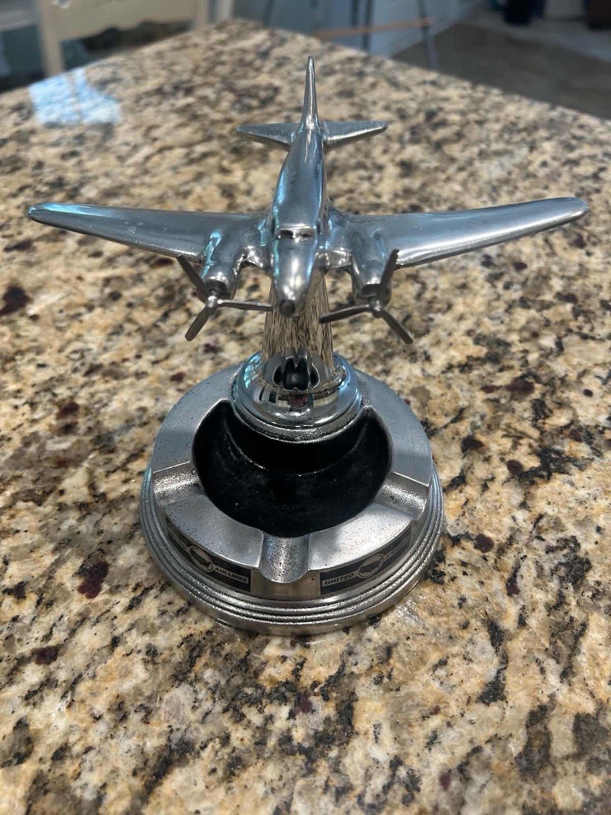 Vintage? United Airlines Boeing 247 Ashtray - Metal Vintage? United Airlines Boeing 247 Ashtray - Metal