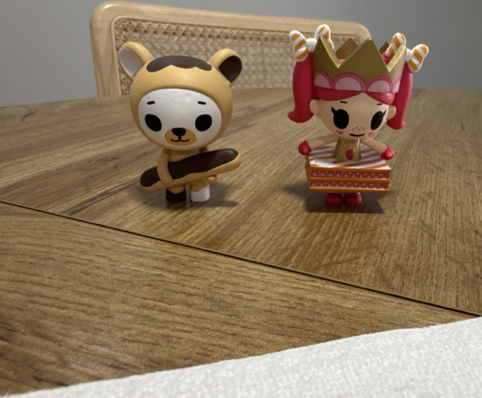 Ladurée x Tokidoki Vinyl Figures: Creamy Bear & Mille Fraise