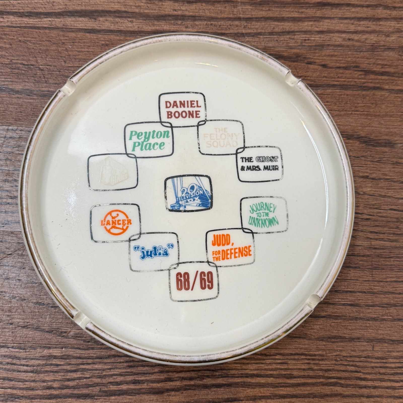 Vintage 1968-69 FOX TV Shows Promotional Ashtray Daniel Boone Peyton Place Vintage 1968-69 FOX TV Shows Promotional Ashtray Daniel Boone Peyton Place