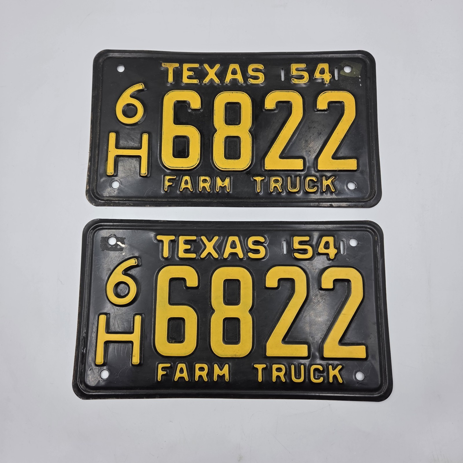 VINTAGE 1954 TEXAS LICENSE PLATE SET FARM TRUCK 