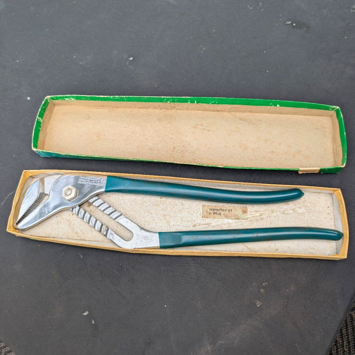 Vintage Diamalloy 16" Groove-Joint Pliers HL116P NOS Mint With Box USA Vintage Diamalloy 16" Groove-Joint Pliers HL116P NOS Mint With Box USA