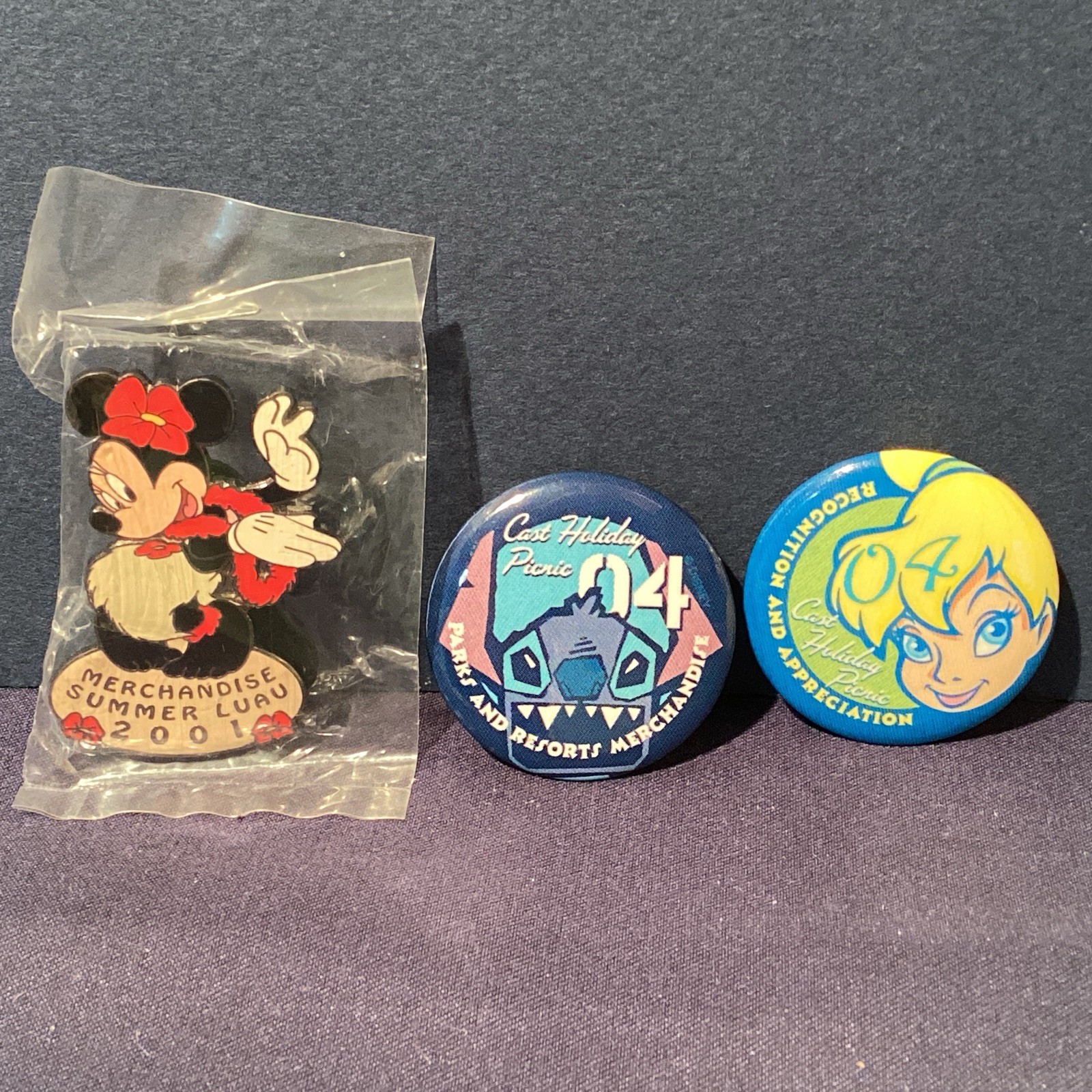 Disney Merchandise Cast Exclusive Summer Pin& Buttons RARE Disney Merchandise Cast Exclusive Summer Pin& Buttons RARE
