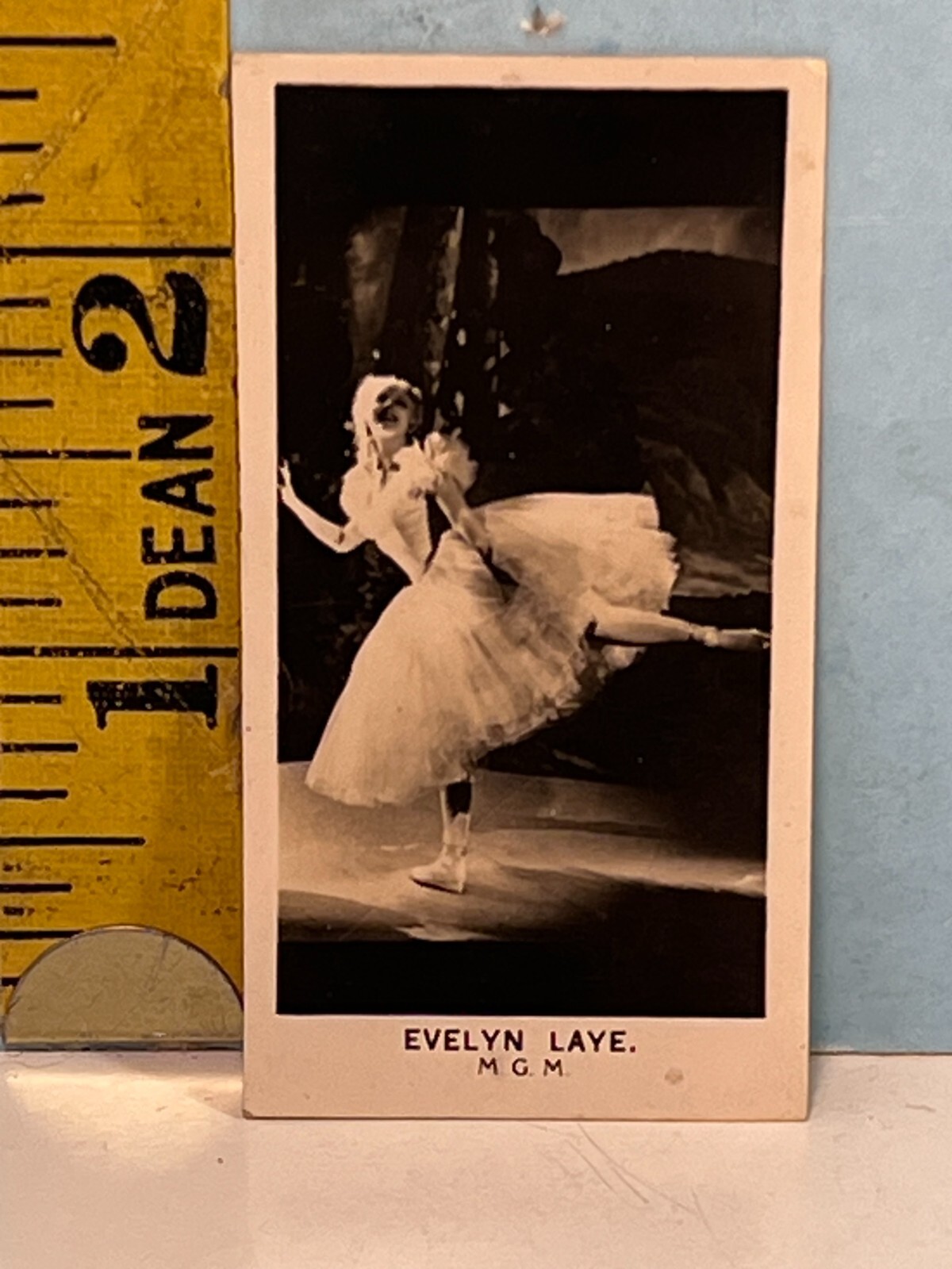 Vintage Chairman Juniors Girls From The Shows "Evelyn Laye MGM" #20 Vintage Chairman Juniors Girls From The Shows "Evelyn Laye MGM" #20