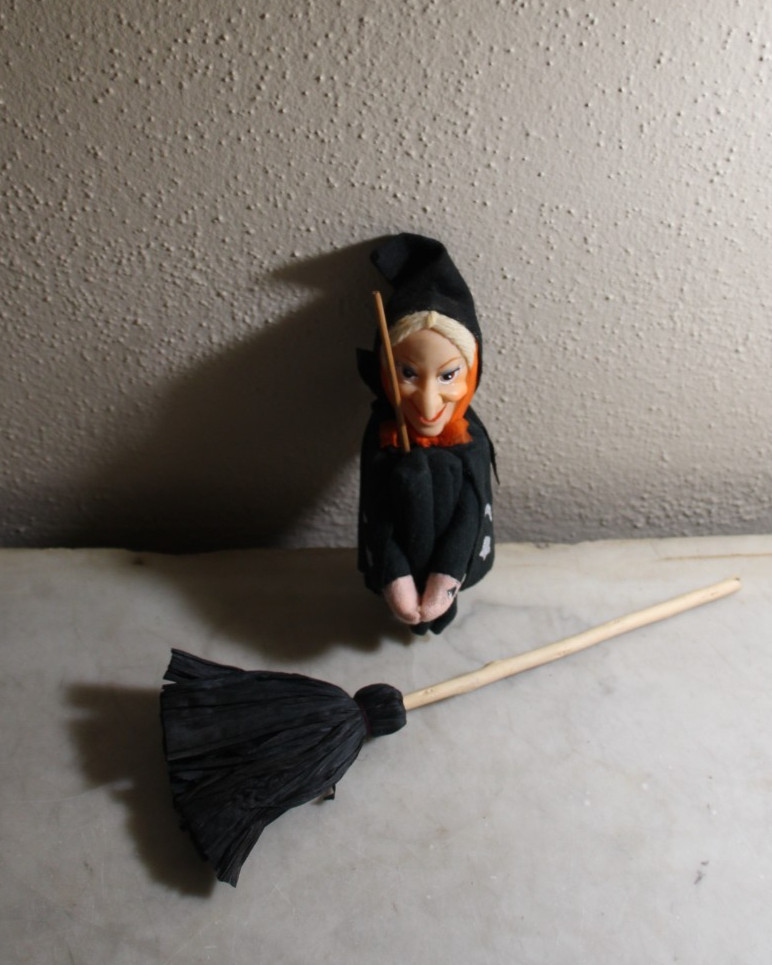 Vintage Halloween Witch Moon Stars Knee Hugger Japan Vintage Halloween Witch Moon Stars Knee Hugger Japan