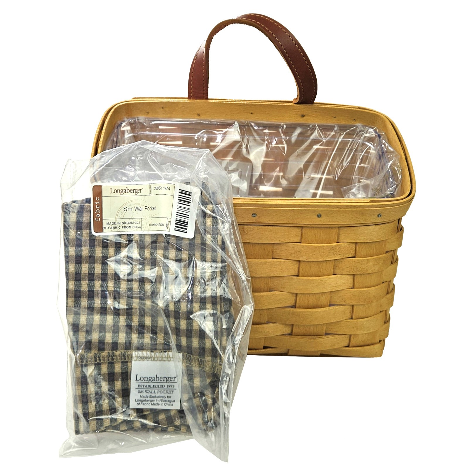2005 LONGABERGER SMALL WALL POCKET BASKET, PROTECTOR, LINER 2005 LONGABERGER SMALL WALL POCKET BASKET, PROTECTOR, LINER