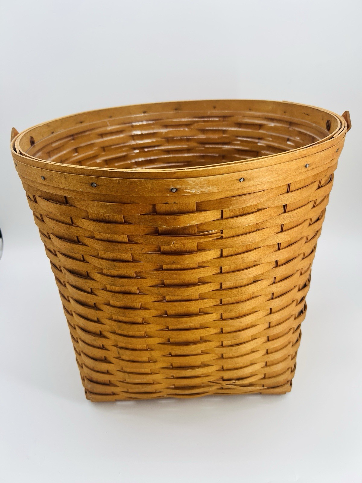 Longaberger Vintage Large Oval Waste , Towel, Blankets, Catch All , Decor Basket