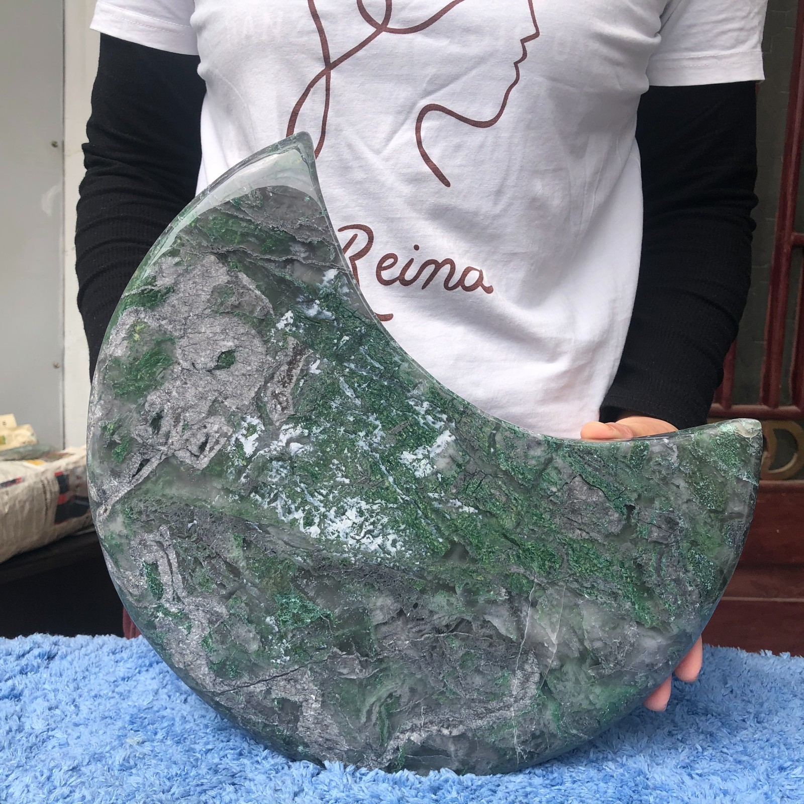 7.8LB Natural African Emerald Quartz  crystal hand Carved moon Reiki healing