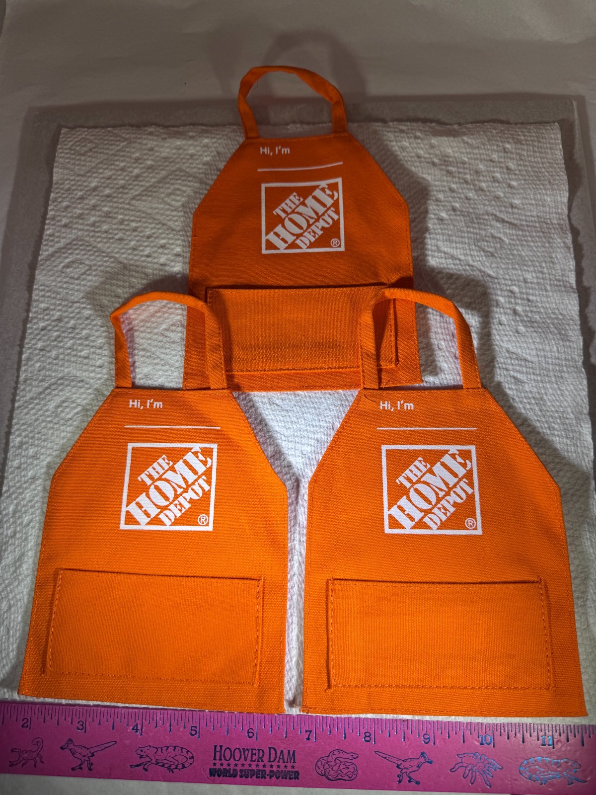 THE HOME DEPOT 3 MINIATURE ORANGE CLOTH WORK APRONS WITH LOGO 
