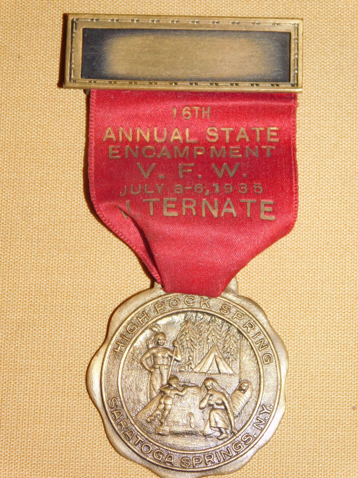 VINTAGE 1935 VFW HIGH ROCK SPRING SARATOGA SPRINGS NY MEDAL & RIBBON PIN VINTAGE 1935 VFW HIGH ROCK SPRING SARATOGA SPRINGS NY MEDAL & RIBBON PIN