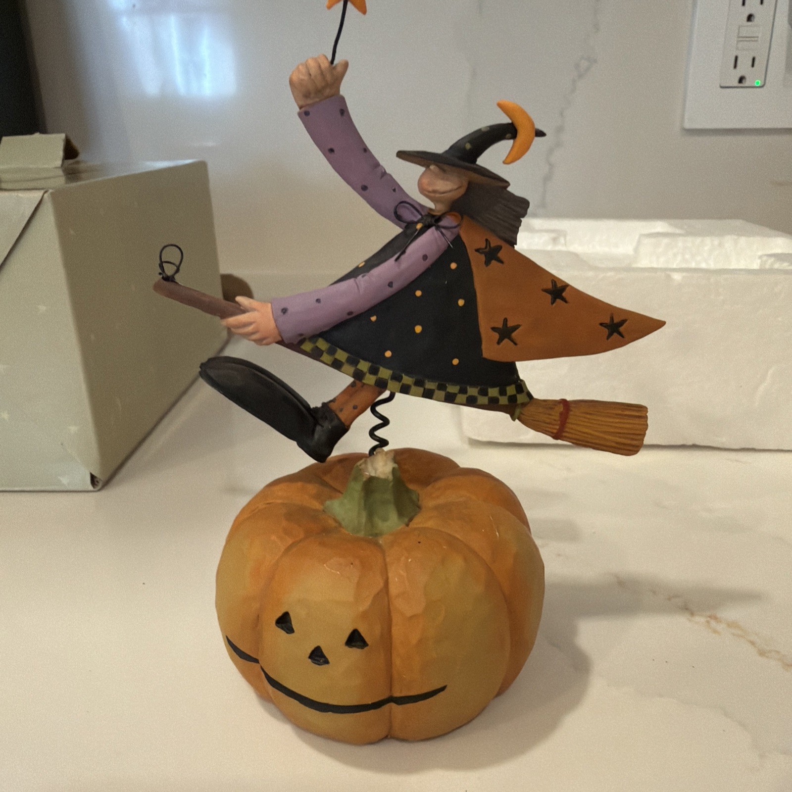 Williraye Studio One Flew Over The Pumpkin Patch Witch Pumpkin Spider WW6105 Williraye Studio One Flew Over The Pumpkin Patch Witch Pumpkin Spider WW6105