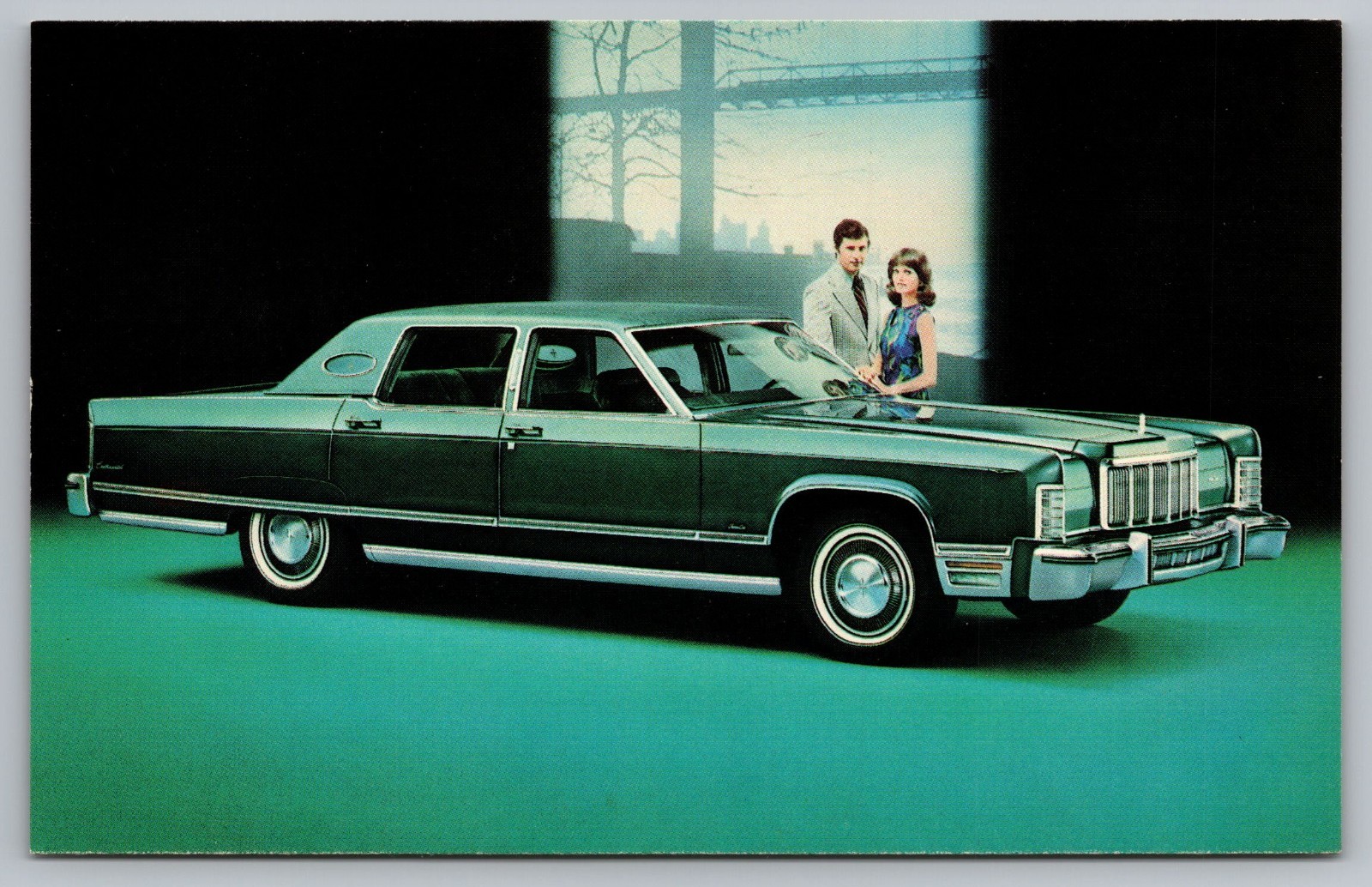 1976 Lincoln Continental Town Car Vintage Car Advertising Postcard 1976 Lincoln Continental Town Car Vintage Car Advertising Postcard