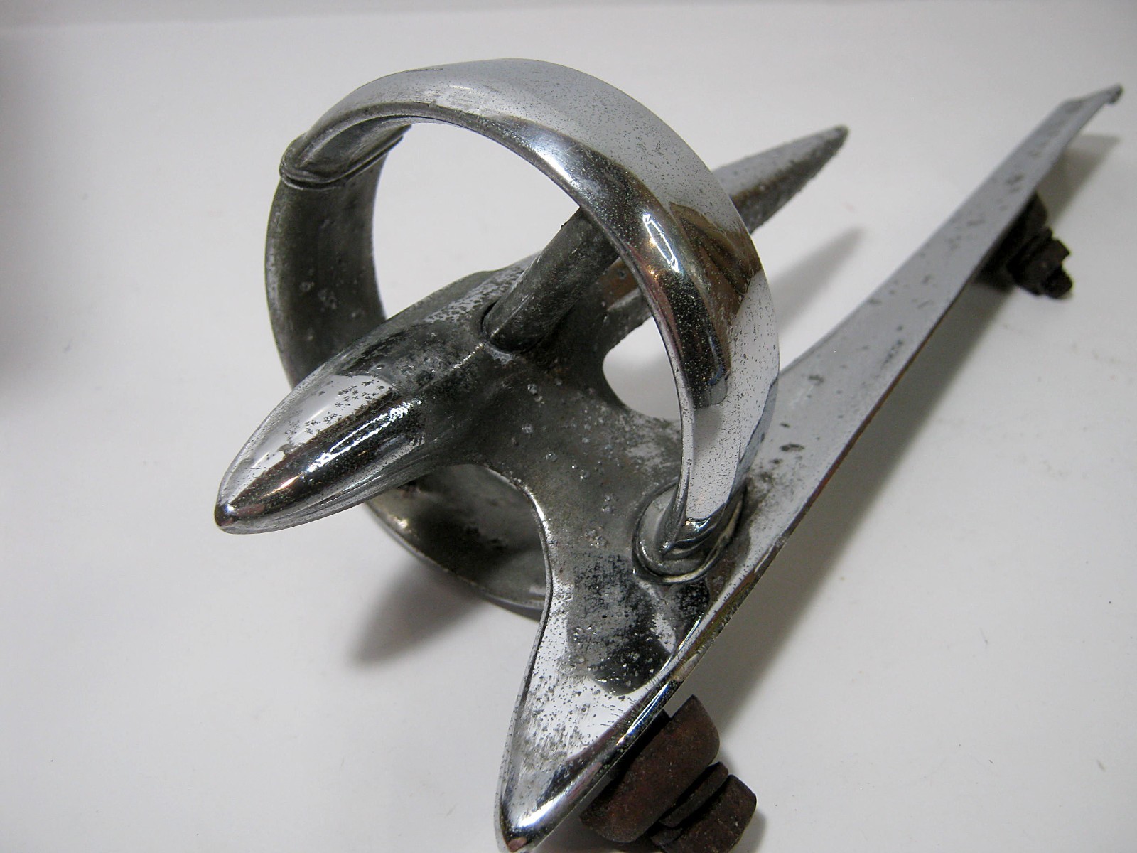 Vintage 1946-1949 Buick Bomb Site Hood Ornament Part No 1338878 Rat Rod Vintage 1946-1949 Buick Bomb Site Hood Ornament Part No 1338878 Rat Rod