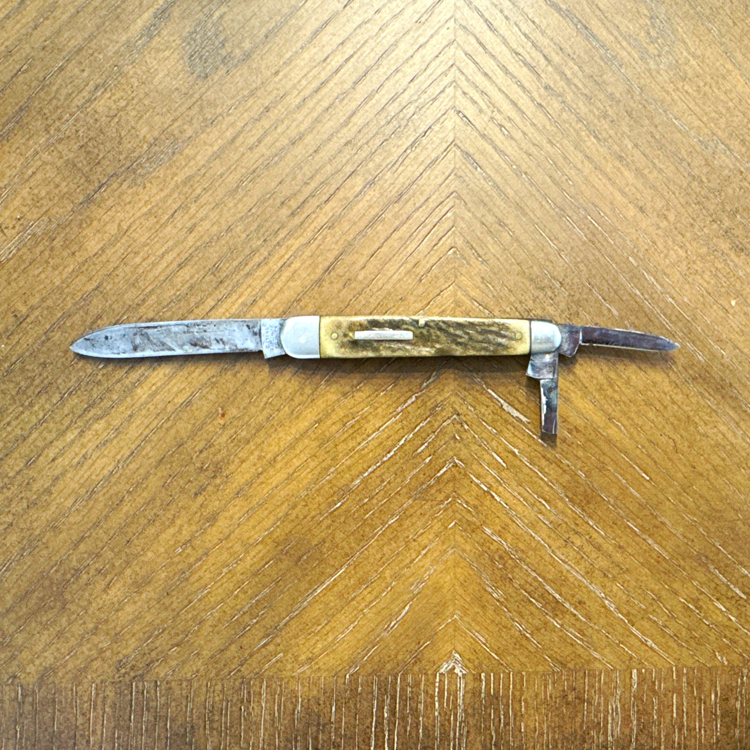 Giesen & Forsthoff Solingen Vintage 3-Blade Slipjoint Pocketknife Bone Nail File Giesen & Forsthoff Solingen Vintage 3-Blade Slipjoint Pocketknife Bone Nail File