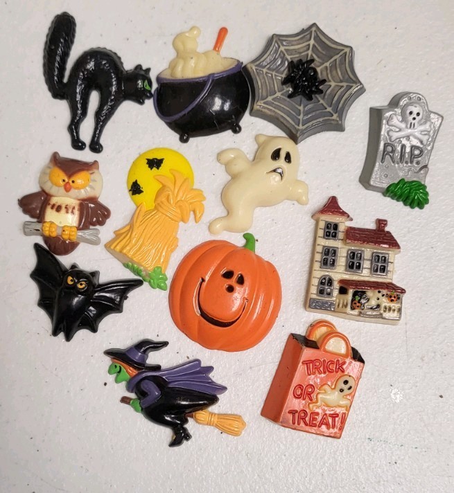 Vintage Set Of 12 Halloween Refrigerator Magnets JSNY Cat Witch Ghost Pumpkin Vintage Set Of 12 Halloween Refrigerator Magnets JSNY Cat Witch Ghost Pumpkin