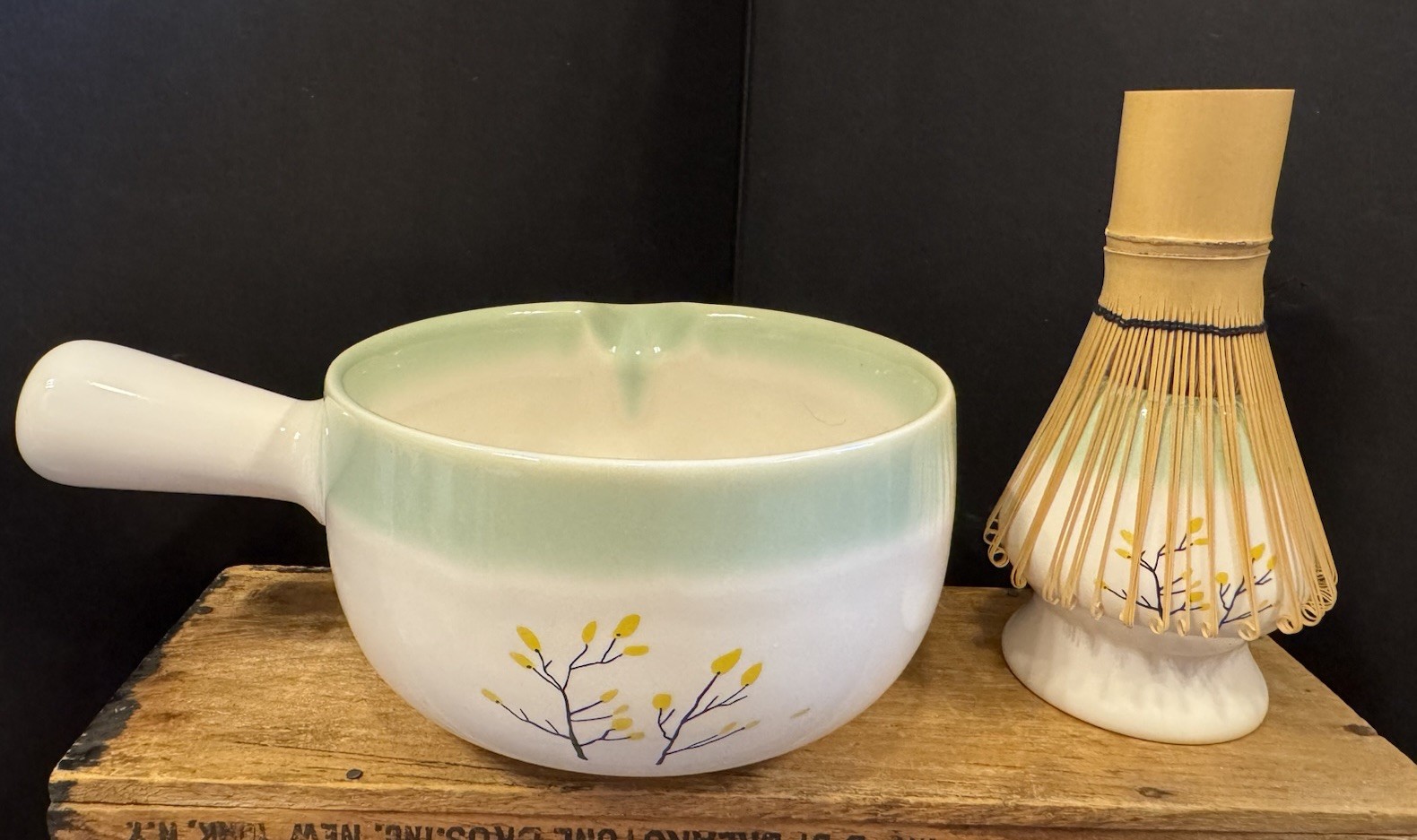 Ceramic Matcha Green Tea Set Pouring Bowl Spout Whisk Holder Gift Set USA Seller Ceramic Matcha Green Tea Set Pouring Bowl Spout Whisk Holder Gift Set USA Seller