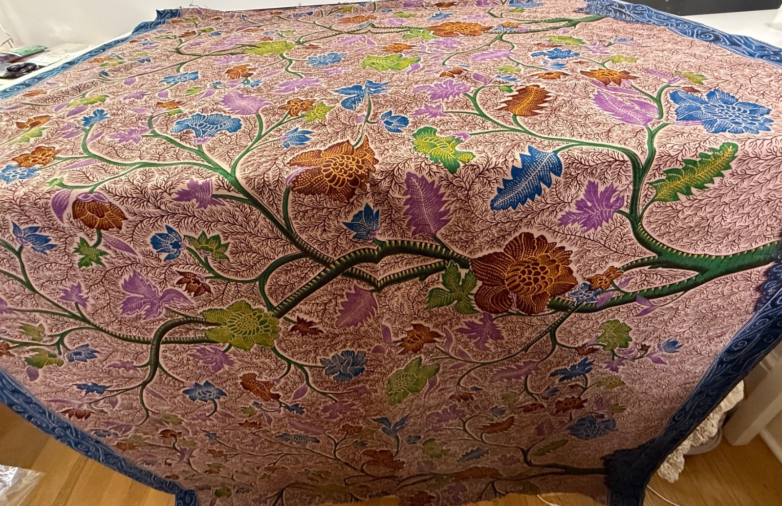 Vintage Indonesian Batik Panel w/ Arts and Crafts Design NWOT B311 Vintage Indonesian Batik Panel w/ Arts and Crafts Design NWOT B311