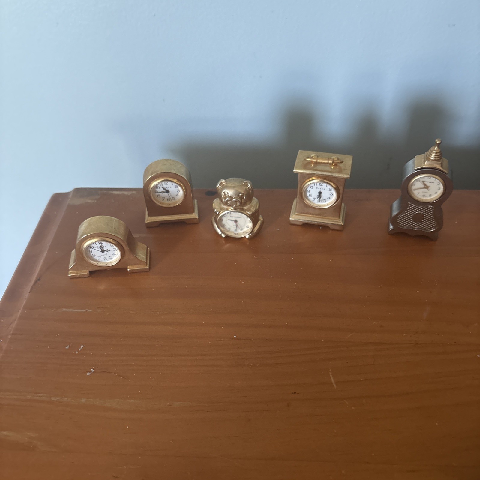Lot of 5 Vintage Miniature Brass Clock Circa Milan Quarter pig Mini Read Descr Lot of 5 Vintage Miniature Brass Clock Circa Milan Quarter pig Mini Read Descr