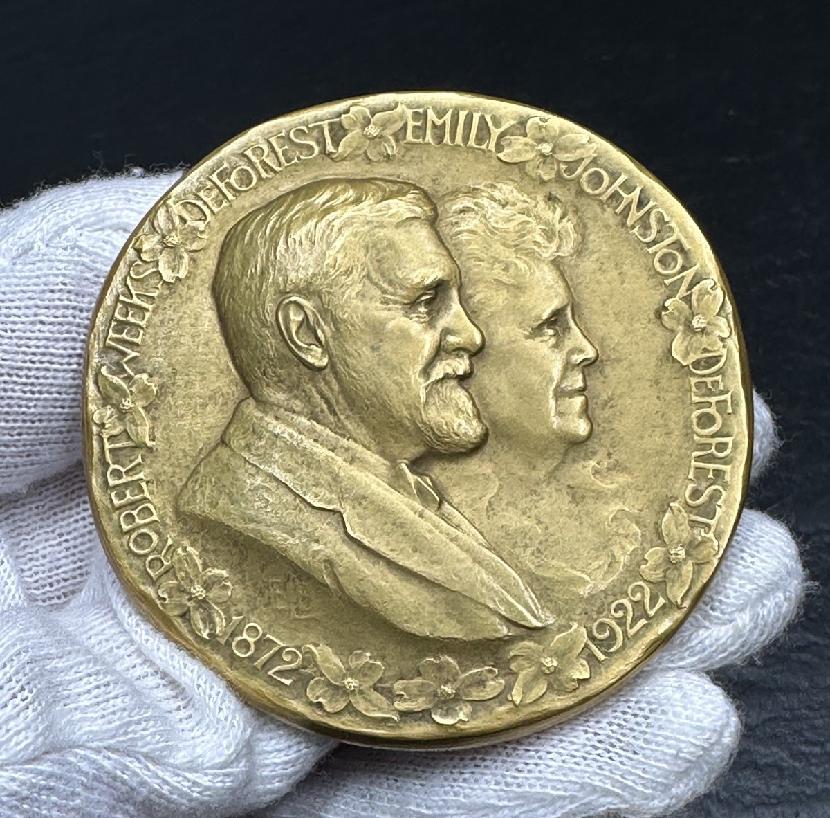1922 ROBERT WEEKS DEFOREST & EMILY J DEFOREST  50th ANNIVERSARY 2" MEDAL M578