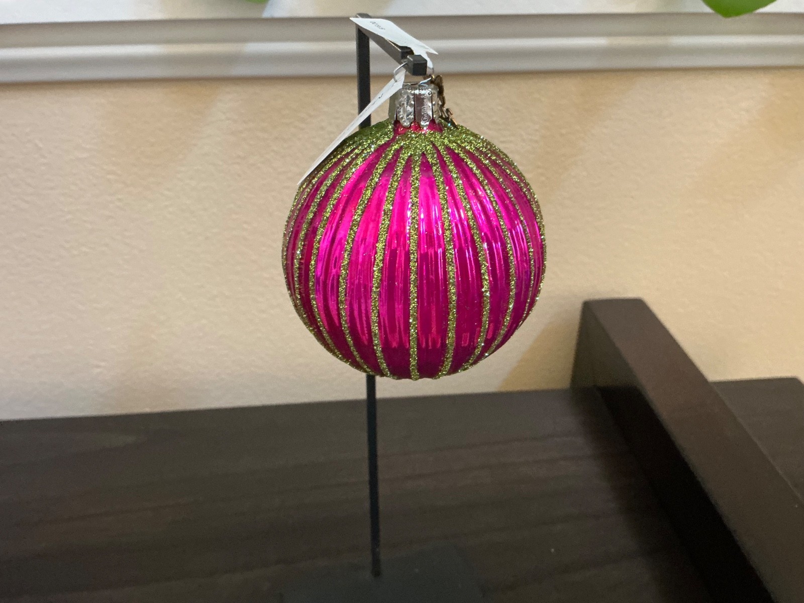 2017 Neiman Marcus Christmas Ornament Hand Blown Hand Painted Glass Brand New