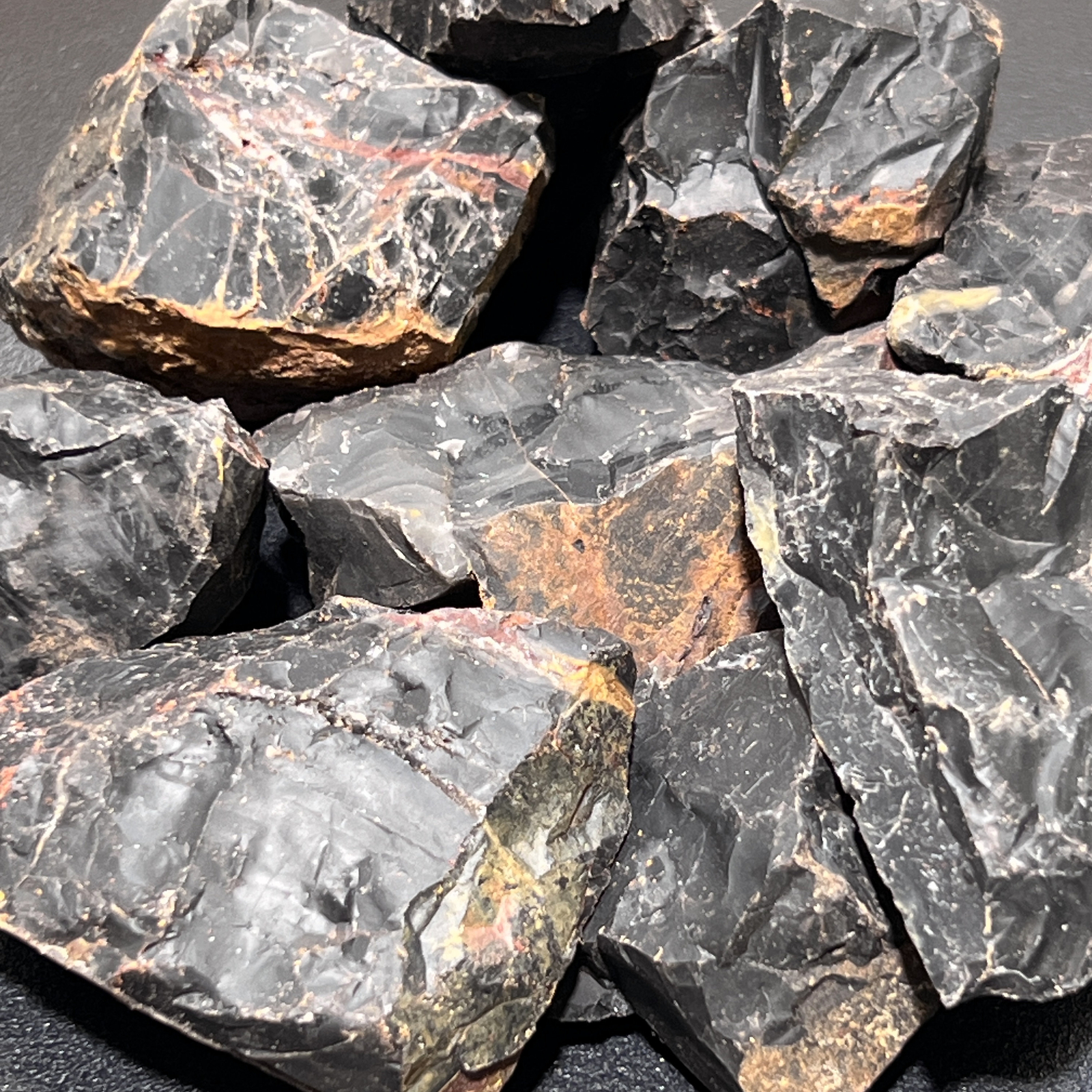 Large Black Onyx Rough Raw Stones (By The Piece or Pound) Wholesale Large Black Onyx Rough Raw Stones (By The Piece or Pound) Wholesale