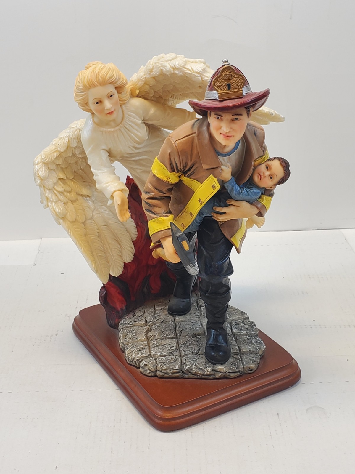 Red Hats Of Courage Figurine Heavenly Guidance Wind Beneath My Wings 1 0f 1199 