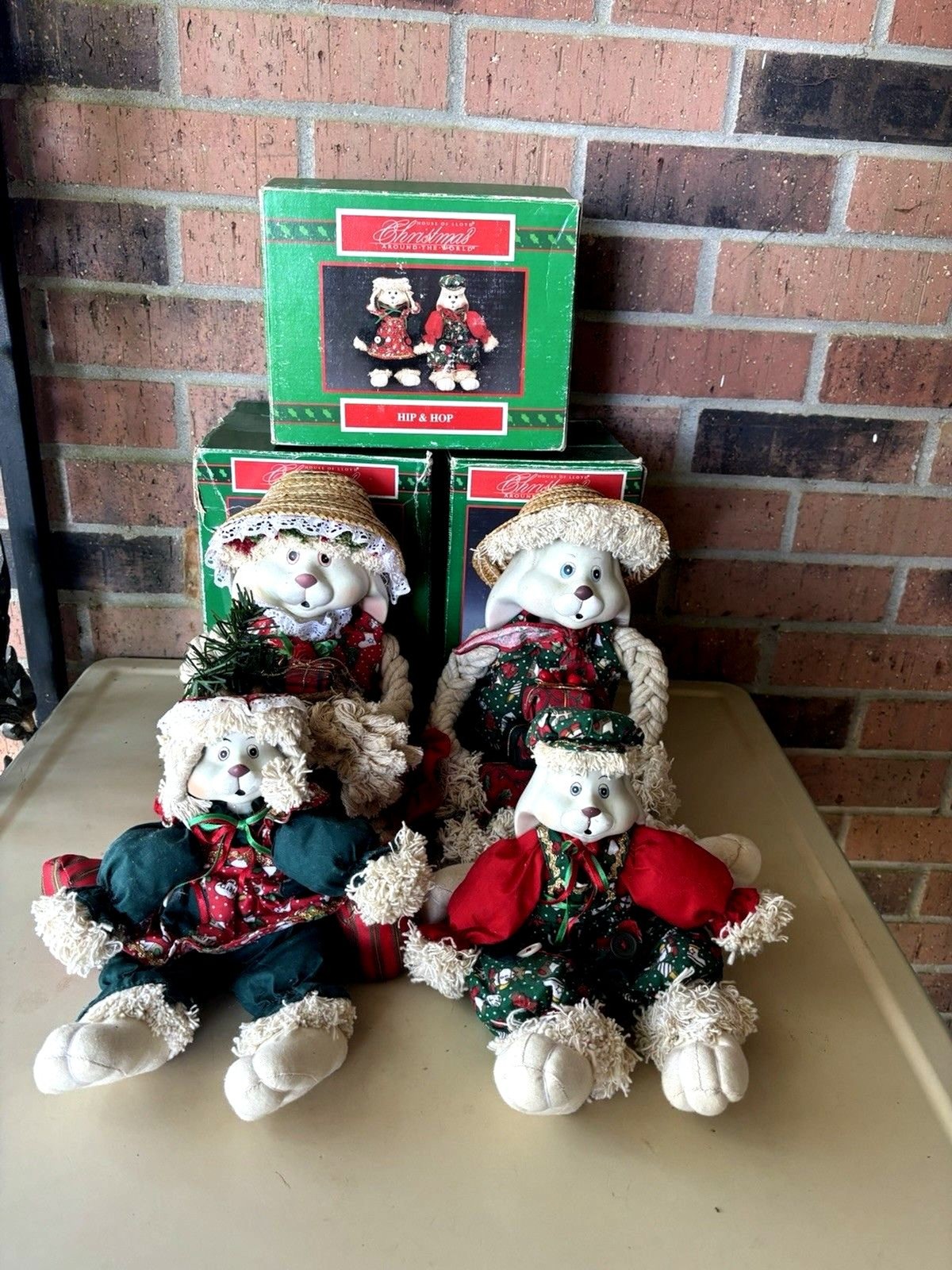 Vintage House Of Lloyd Christmas Around The World Bunny Lot Hip Hop FlossieFloyd Vintage House Of Lloyd Christmas Around The World Bunny Lot Hip Hop FlossieFloyd