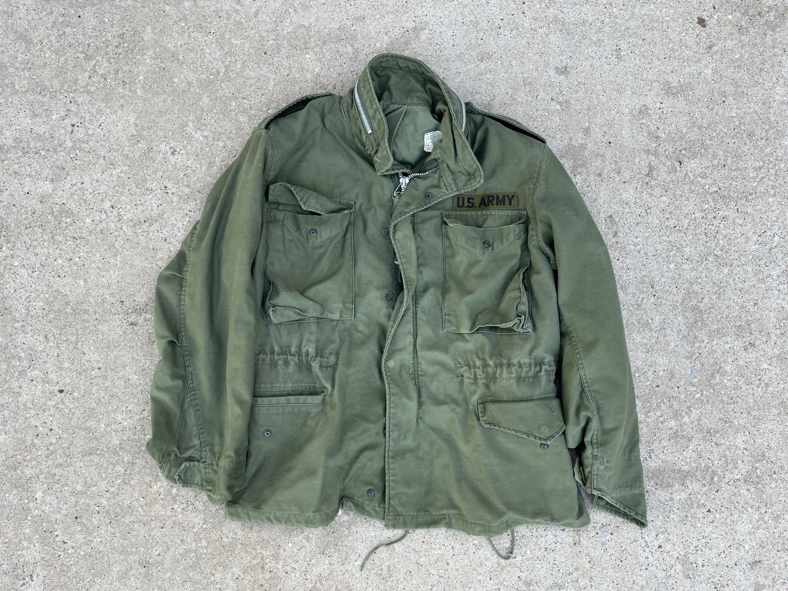 Vintage 60s Army M-65 OG-107 Cold Field Jacket w/ Hood and liner Medium Distress Vintage 60s Army M-65 OG-107 Cold Field Jacket w/ Hood and liner Medium Distress