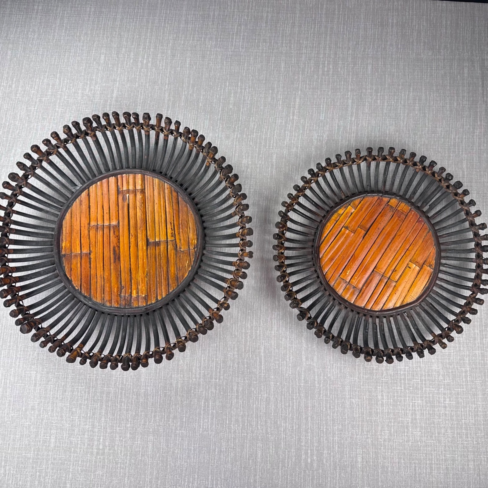 VTG Mid Century Bamboo Sunburst Trays Serving Plates Wall Art Tiki Decor Set-2 VTG Mid Century Bamboo Sunburst Trays Serving Plates Wall Art Tiki Decor Set-2