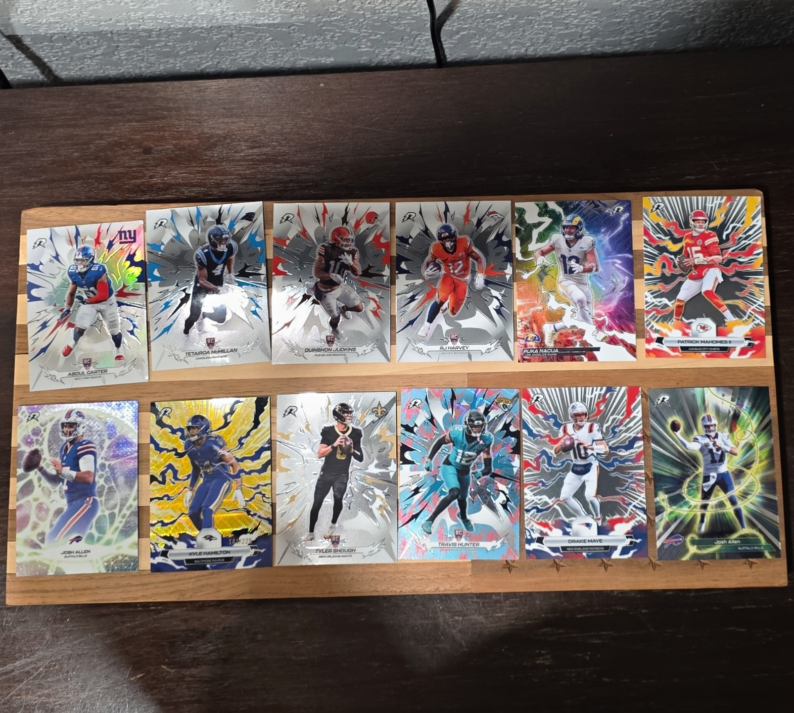 Panini 2026 ResurgenceNFL Rookie Card Lot 12 Cards Mahomes, Tet, Judkins, Shough Panini 2026 ResurgenceNFL Rookie Card Lot 12 Cards Mahomes, Tet, Judkins, Shough