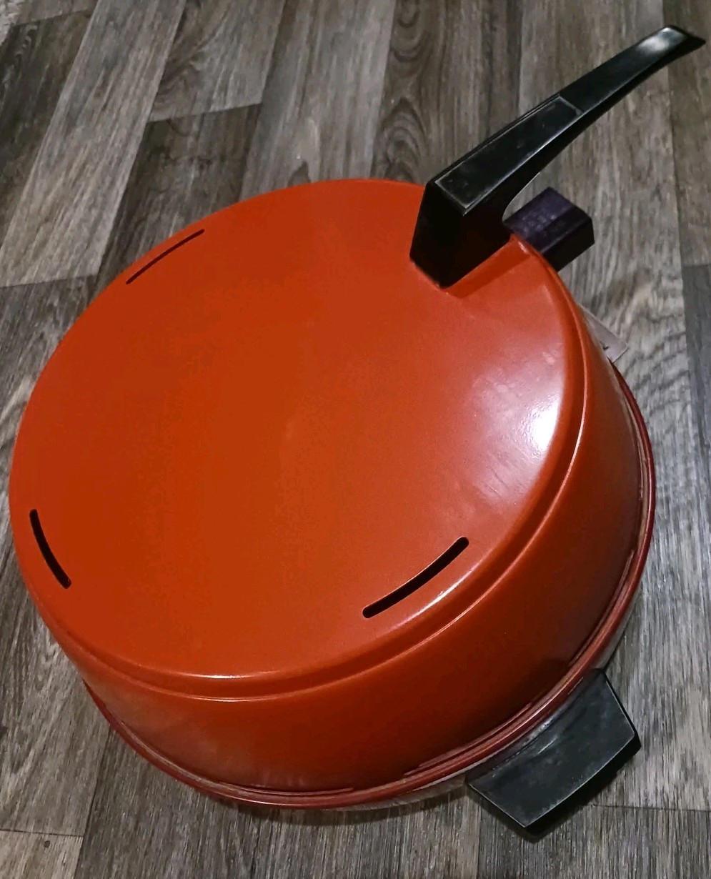 Vintage Mirro Portable Electric Broiler 9-1/2" Burnt Orange Model 0475-39 Vintage Mirro Portable Electric Broiler 9-1/2" Burnt Orange Model 0475-39