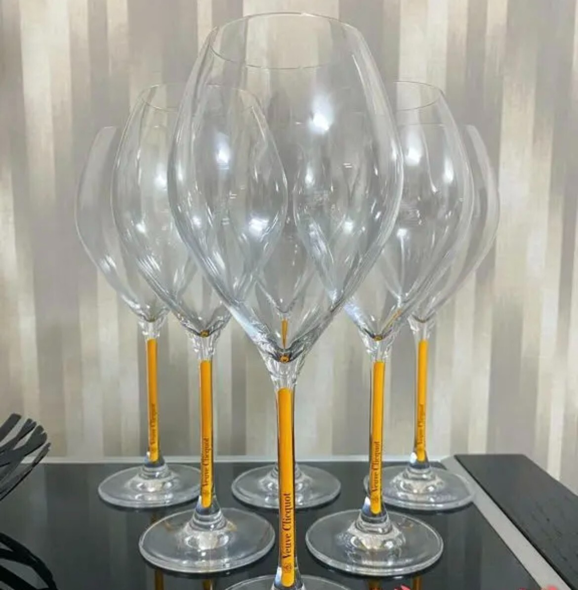Set of 6 Veuve Cliquot Clicquot Orange Glasses champagne Glasses Flutes Cup Set of 6 Veuve Cliquot Clicquot Orange Glasses champagne Glasses Flutes Cup