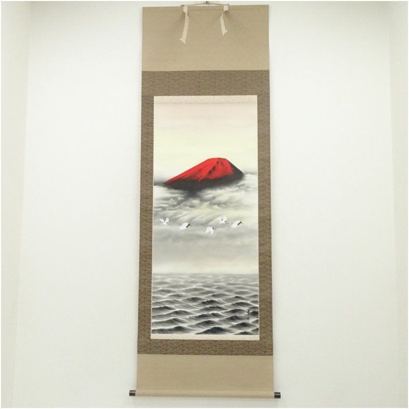 Vintage Silk Hanging Scroll with Box, Japanese Art, Framed, 193.5cm Vintage Silk Hanging Scroll with Box, Japanese Art, Framed, 193.5cm