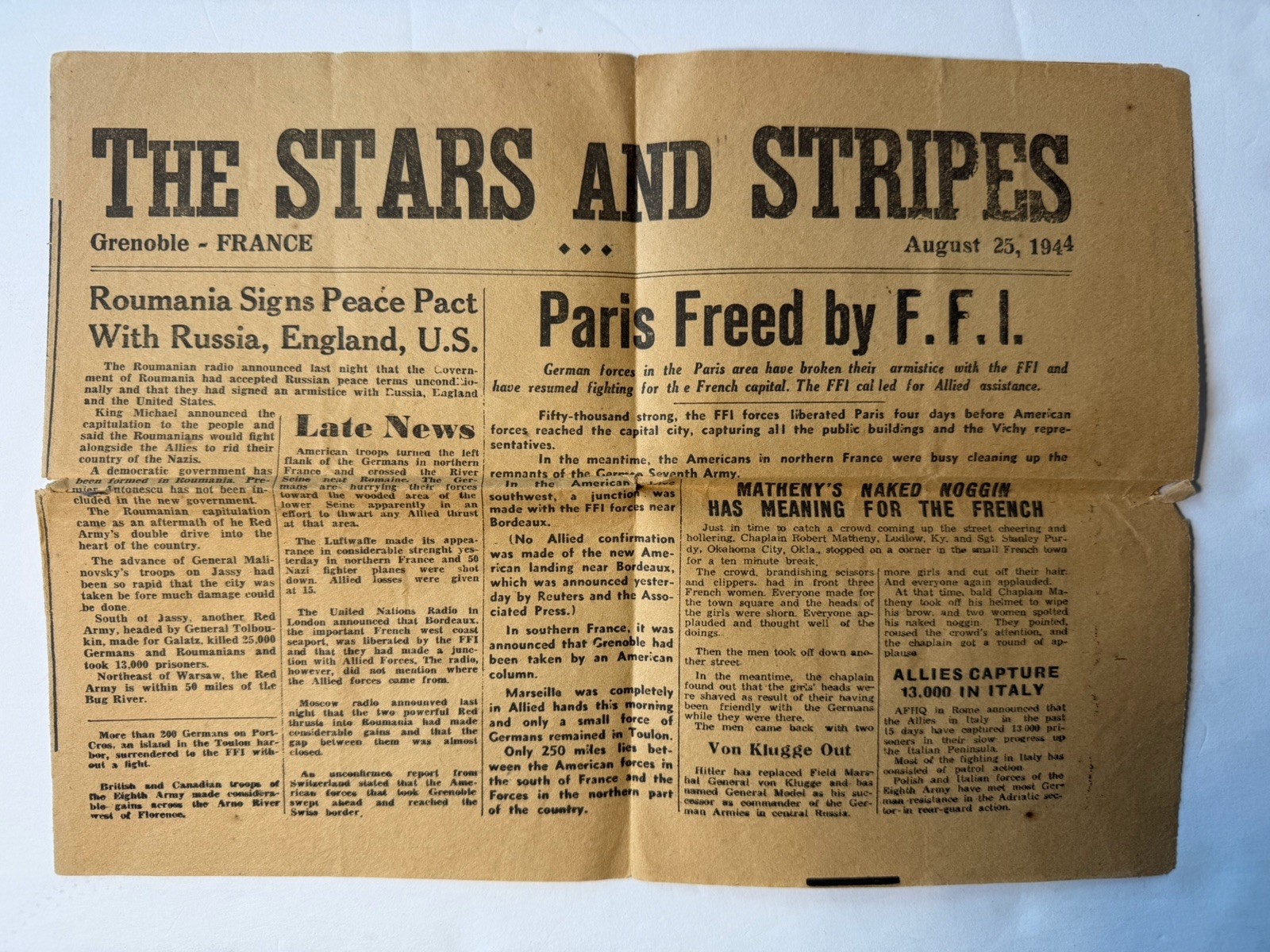 VTG Aug 25th 1944 WWII Stars & Stripes Paris Freed FFI France Bill Mauldin Paper VTG Aug 25th 1944 WWII Stars & Stripes Paris Freed FFI France Bill Mauldin Paper